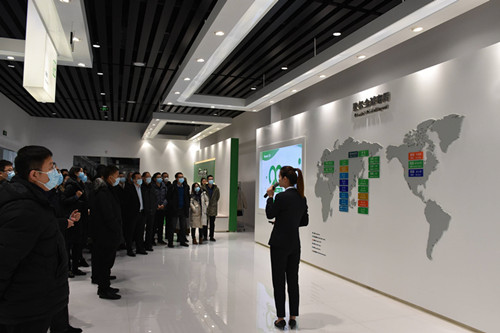 DSC_2143(1) DSC_2143(1)